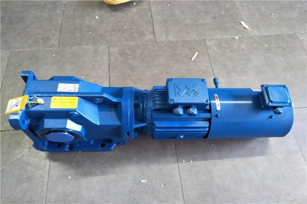 S67減速機實物圖 (2) S67減速機實物圖 (2)