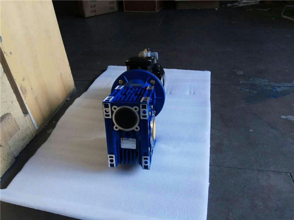 RV蝸輪蝸桿減速機 (5) RV蝸輪蝸桿減速機 (5)