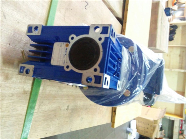 VEMTE蝸輪蝸桿減速機 (9) VEMTE蝸輪蝸桿減速機 (9)