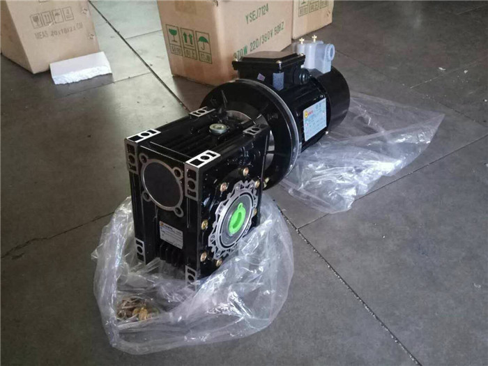 NMRV025蝸輪蝸桿減速機 NMRV025蝸輪蝸桿減速機