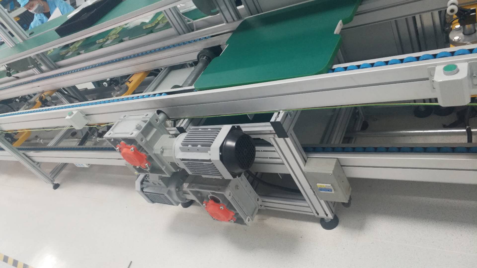 TKM雙曲面減速機(jī),齒輪減速機(jī)廠家 TKM雙曲面減速機(jī),齒輪減速機(jī)廠家