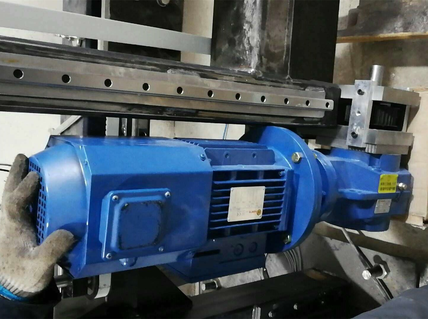 KA77YVPE100減速機(jī),K77減速器 KA77YVPE100減速機(jī),K77減速器