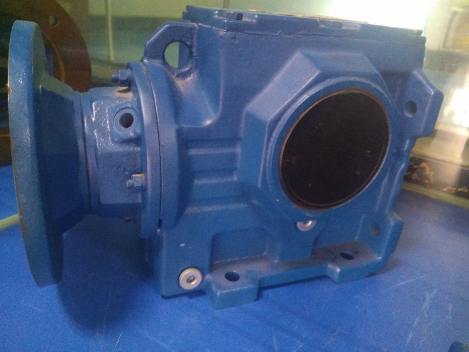 水泥制管機減速機,KAF127減速機,K127減速機,減速箱,齒輪減速機 水泥制管機減速機,KAF127減速機,K127減速機,減速箱,齒輪減速機