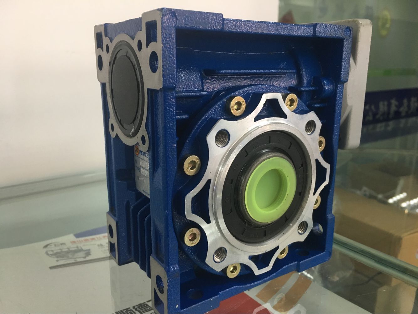 細紗機減速機,RV075蝸輪減速機,NMRV075減速機,蝸輪減速機,RV減速機 細紗機減速機,RV075蝸輪減速機,NMRV075減速機,蝸輪減速機,RV減速機