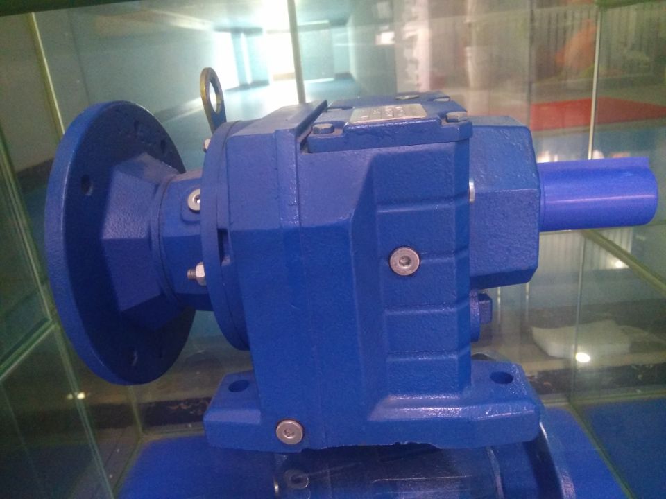 R147減速機,齒輪減速機,齒輪減速電機 R147減速機,齒輪減速機,齒輪減速電機