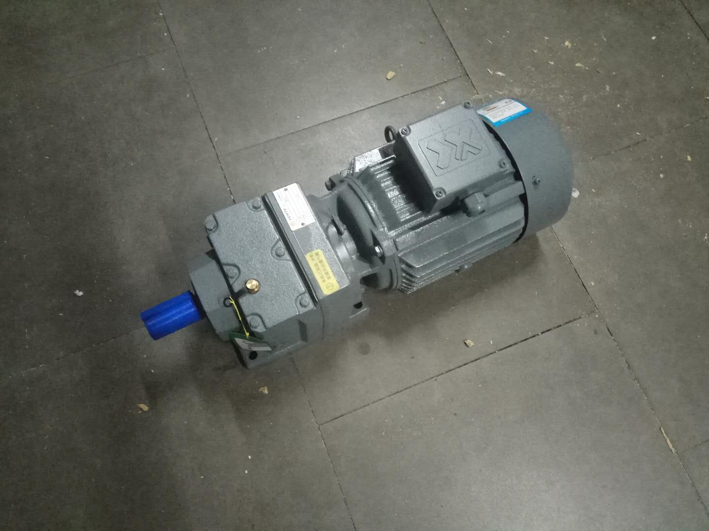 帶式壓濾機減速機,R87DT70M4,斜齒輪減速機,R87減速機 帶式壓濾機減速機,R87DT70M4,斜齒輪減速機,R87減速機