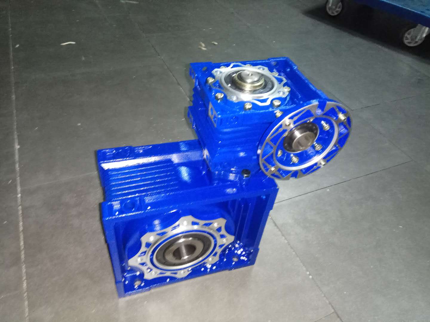 紙箱切割機減速機,NMRV渦輪減速機,NMRV減速電機 紙箱切割機減速機,NMRV渦輪減速機,NMRV減速電機