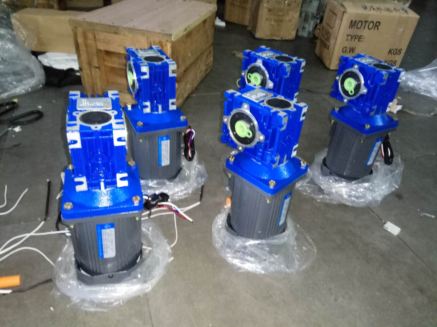 碼坯機(jī),渦輪減速機(jī),齒輪減速電機(jī),減速機(jī)S87,S87DV112M4 碼坯機(jī),渦輪減速機(jī),齒輪減速電機(jī),減速機(jī)S87,S87DV112M4