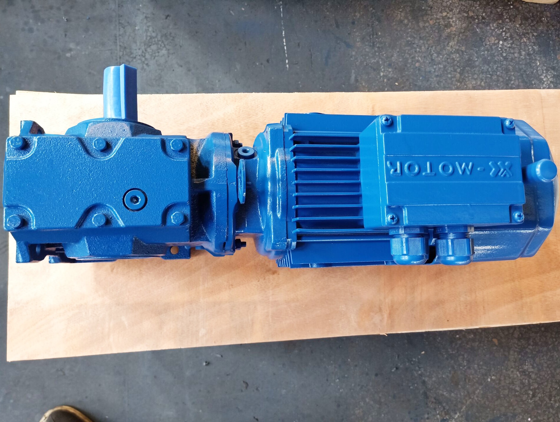 減速機S67DRS100M4 減速機S67DRS100M4