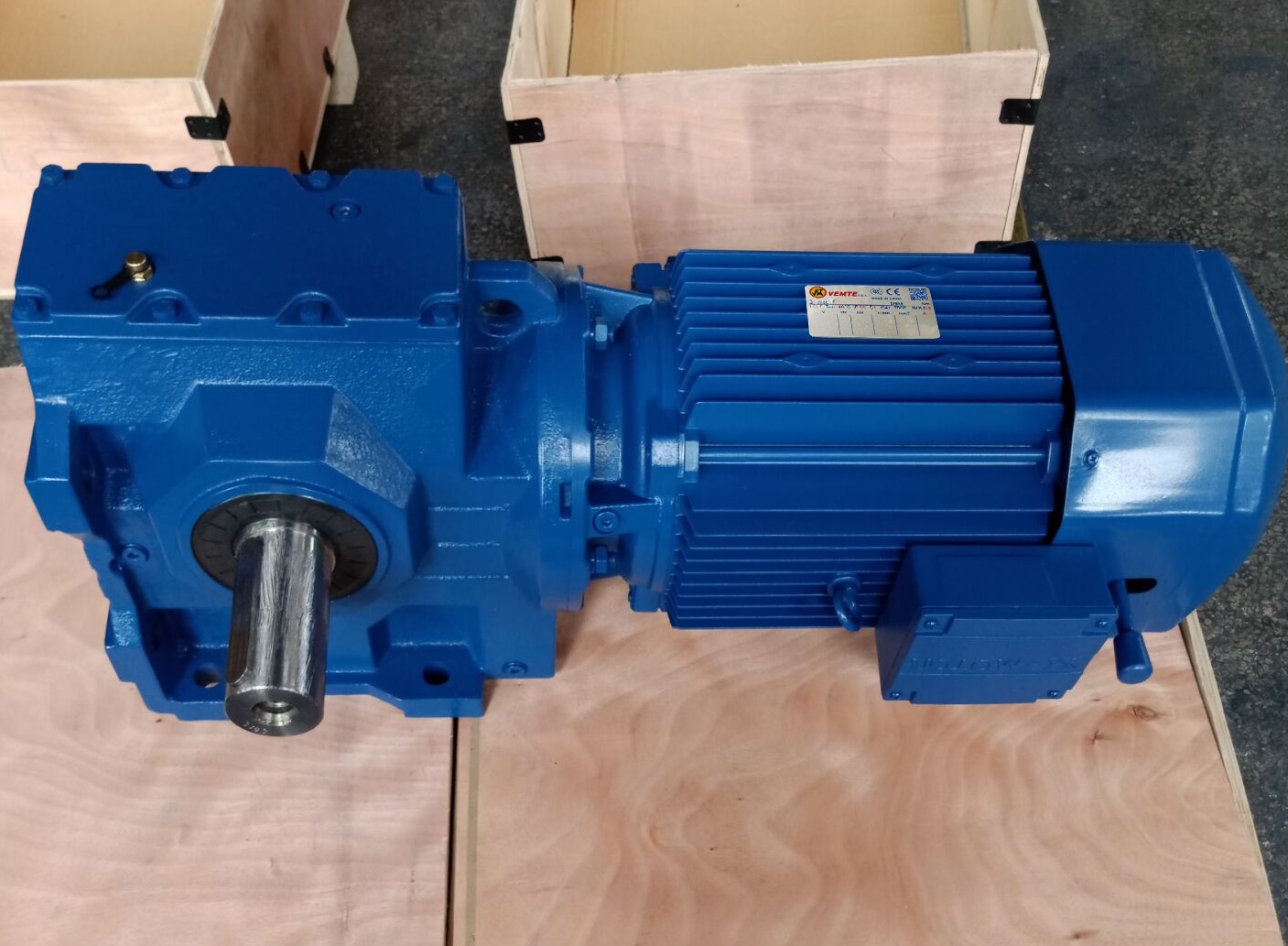 S67DRE132M4 S67DRE132M4