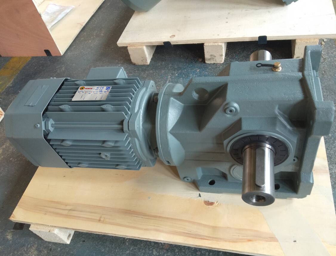 減速機K67Y100M4 減速機K67Y100M4