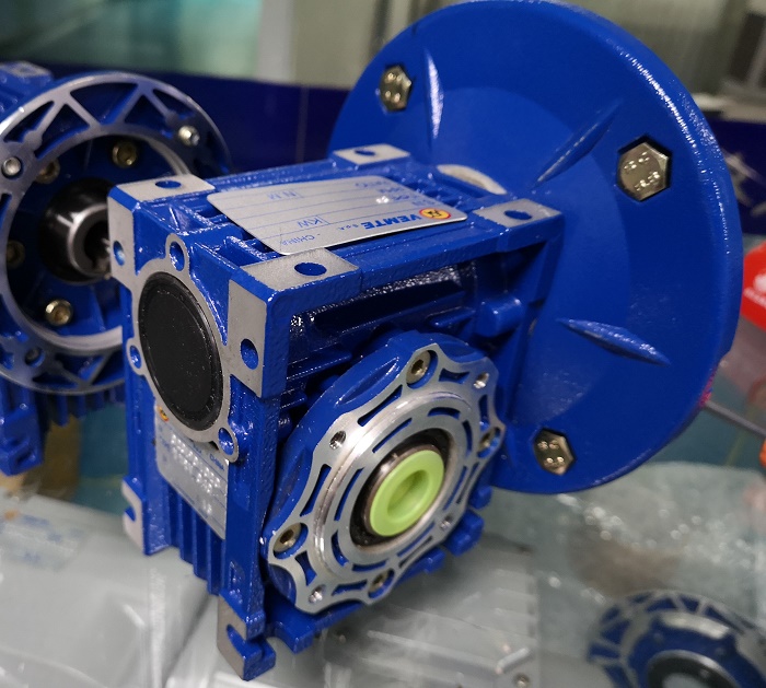 自鎖減速機(jī) 自鎖減速機(jī)