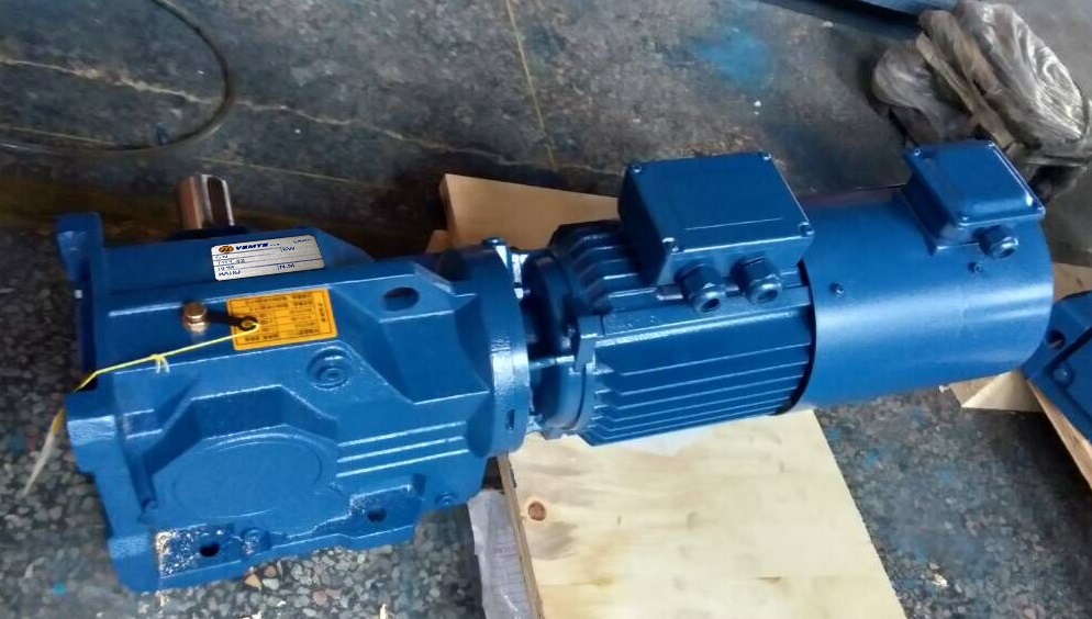 K系列減速機,18.5KW減速機,50轉(zhuǎn)減速機,直角減速機 K系列減速機,18.5KW減速機,50轉(zhuǎn)減速機,直角減速機