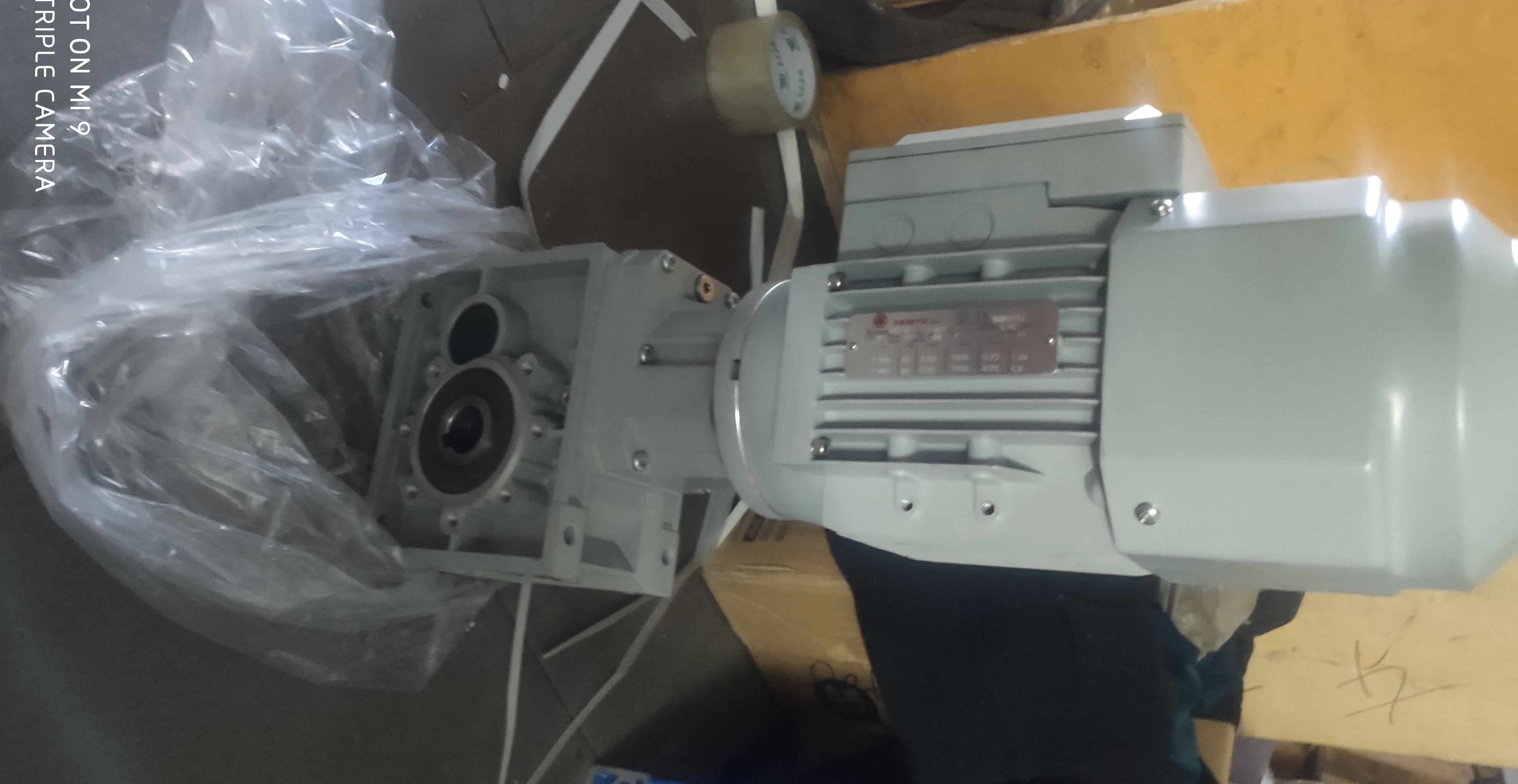 絲桿減速機,蝸輪蝸桿減速機,正反轉減速機,中空減速機 絲桿減速機,蝸輪蝸桿減速機,正反轉減速機,中空減速機