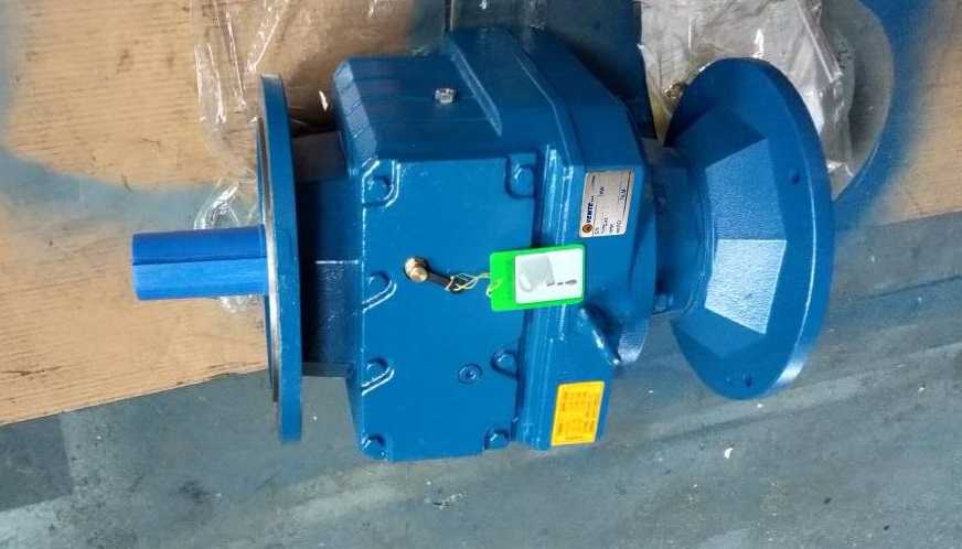 同軸減速機,9轉減速機,500NM減速機,臥式減速機,R87Y80M4 同軸減速機,9轉減速機,500NM減速機,臥式減速機,R87Y80M4