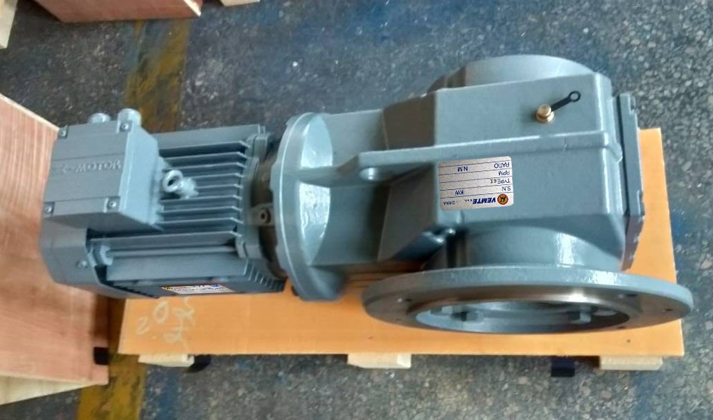 2.2KW減速電機,立式減速機,7比減速機,齒輪減速機 2.2KW減速電機,立式減速機,7比減速機,齒輪減速機