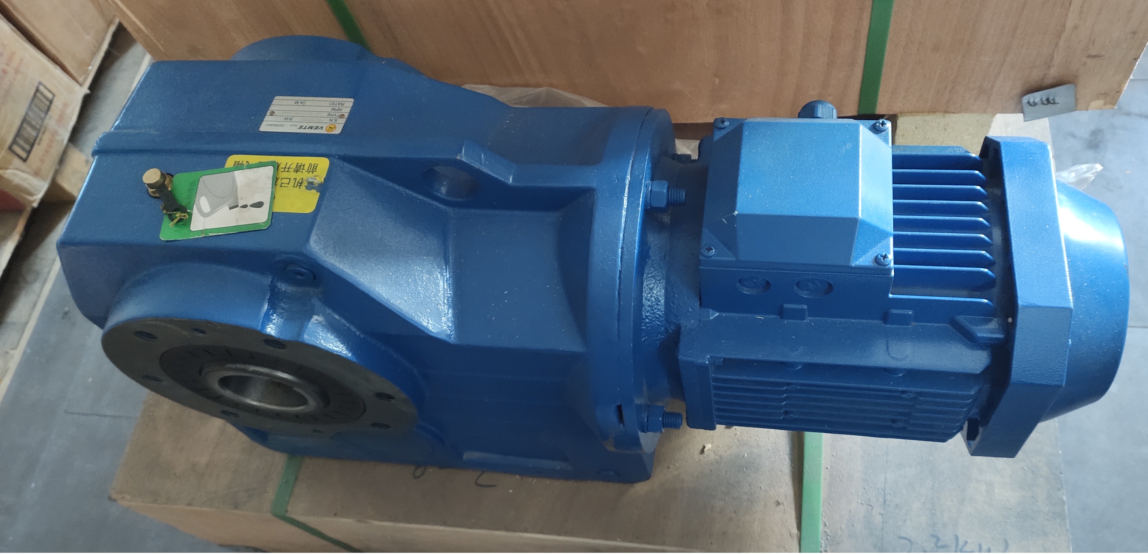 KA157減速機,中空減速機,直角減速機,100機座減速機,破碎機減速機 KA157減速機,中空減速機,直角減速機,100機座減速機,破碎機減速機