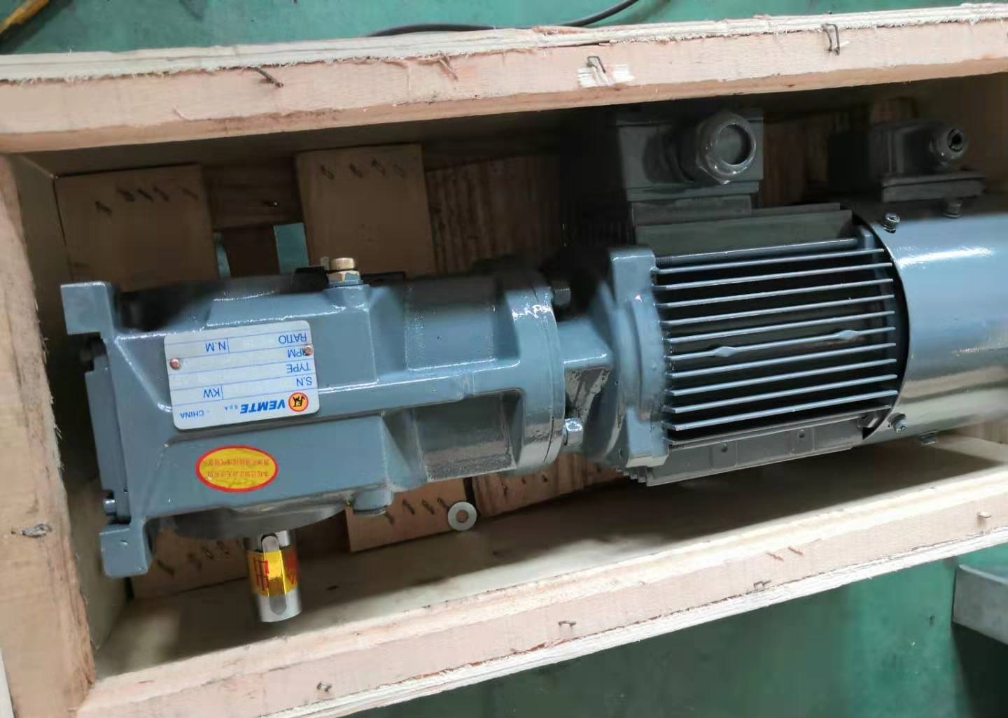 秸稈切割機減速機,錐齒輪減速機,K型減速機,1.1KW直角減速機 秸稈切割機減速機,錐齒輪減速機,K型減速機,1.1KW直角減速機