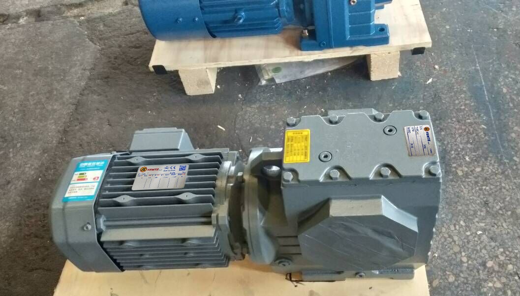 自鎖減速機,,削皮機減速機,三菱電機減速機,S型減速機 自鎖減速機,,削皮機減速機,三菱電機減速機,S型減速機