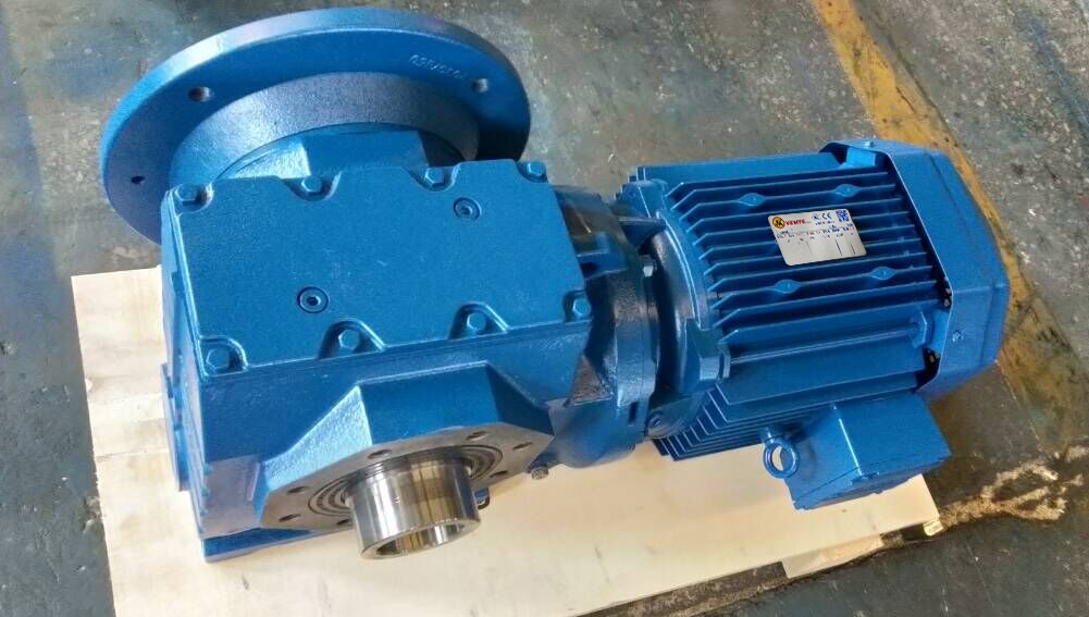 輸送機減速機,齒輪減速機,蝸輪減速機,直角減速機,小型減速機 輸送機減速機,齒輪減速機,蝸輪減速機,直角減速機,小型減速機