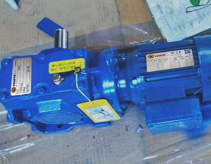 蝸輪減速機(jī) 蝸輪減速機(jī)