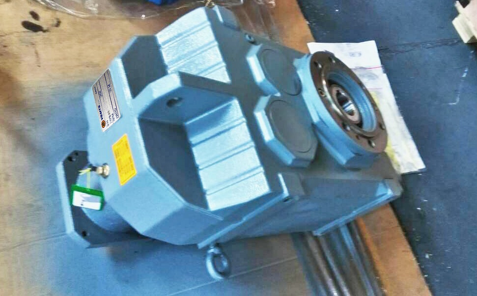 FF型減速機,0.75KW減速機,5.5KW減速機,80轉減速機,齒輪減速機 FF型減速機,0.75KW減速機,5.5KW減速機,80轉減速機,齒輪減速機