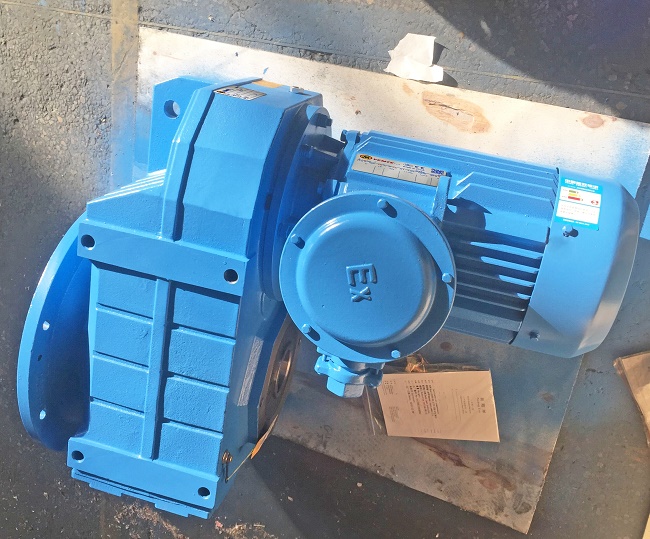 配5.5KW防爆剎車電機減速機 配5.5KW防爆剎車電機減速機
