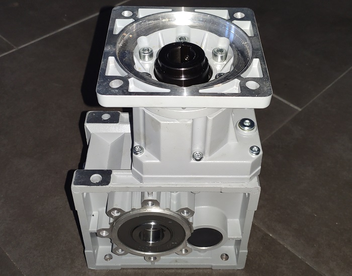 1100瓦伺服電機減速機 1100瓦伺服電機減速機