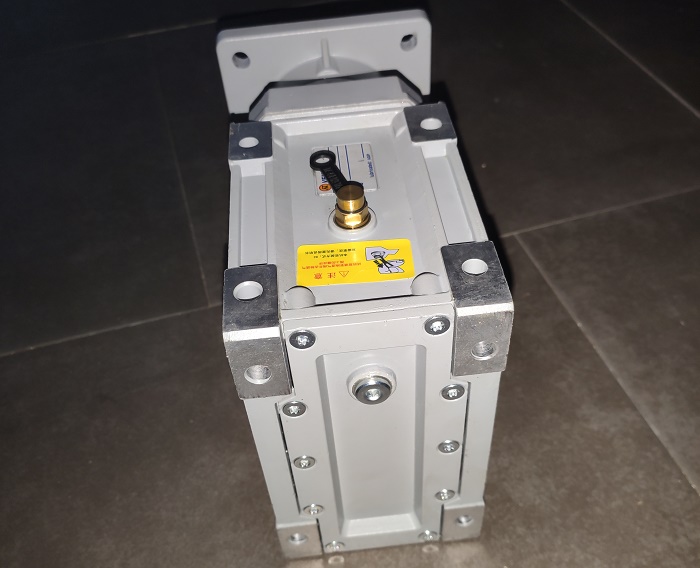 1200瓦伺服電機減速機 1200瓦伺服電機減速機