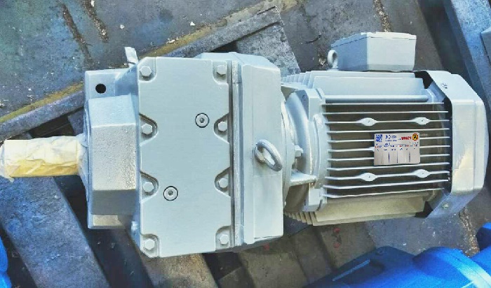 用在驗布機上電機減速機 用在驗布機上電機減速機