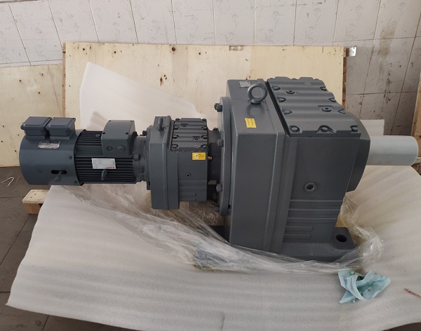 開袋機減速機,R系列減速機電機,開袋機減速機選型樣本 開袋機減速機,R系列減速機電機,開袋機減速機選型樣本