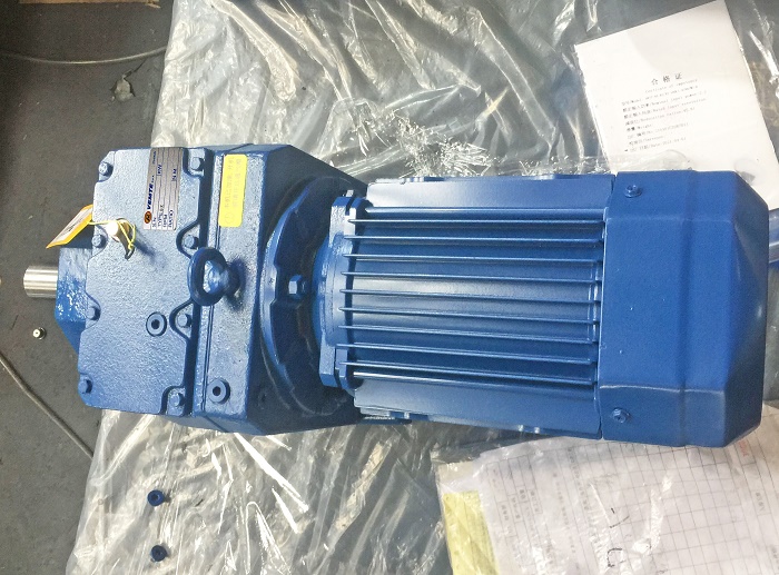 雙聯(lián)減速機(jī) 雙聯(lián)減速機(jī)