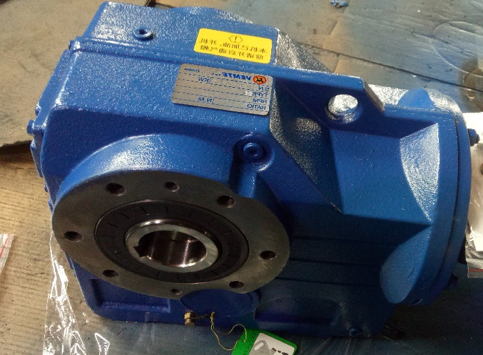 精一伺服電機(jī)減速機(jī) 精一伺服電機(jī)減速機(jī)