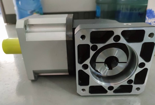 旋轉木馬伺服電機減速機選型手冊資料樣本下載,旋轉木馬減速機,伺服減速機選型樣本 旋轉木馬伺服電機減速機選型手冊資料樣本下載,旋轉木馬減速機,伺服減速機選型樣本