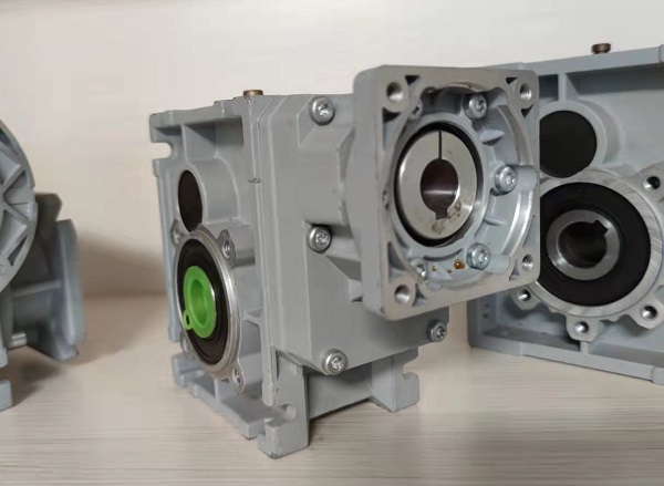 直線機伺服電機減速機選型手冊資料樣本下載,直線機減速機,伺服減速機樣本 直線機伺服電機減速機選型手冊資料樣本下載,直線機減速機,伺服減速機樣本