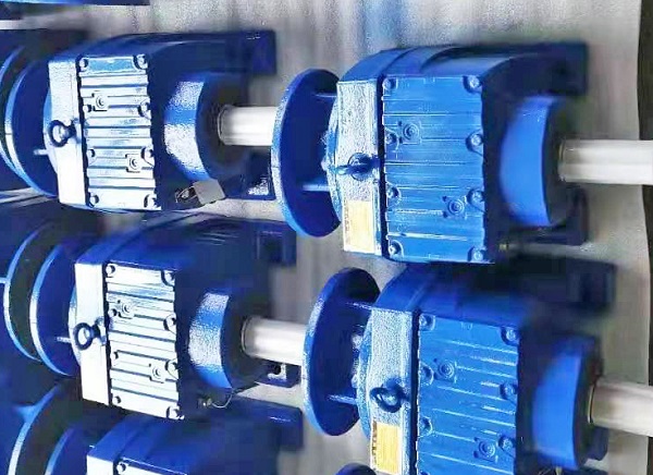 1比68減速電機,1:68減速機,68比減速器,拌合機減速機,減速機樣本 1比68減速電機,1:68減速機,68比減速器,拌合機減速機,減速機樣本