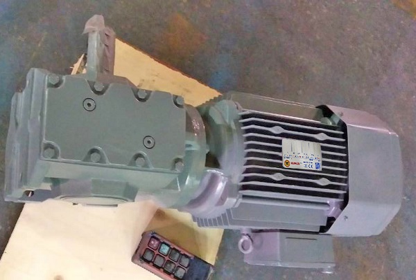 1比104減速電機,1:104減速機,104比減速器,顆粒機減速機,減速機樣本 1比104減速電機,1:104減速機,104比減速器,顆粒機減速機,減速機樣本