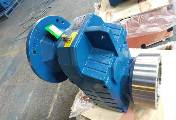 1比127減速電機,1:127減速機,127比減速器,輥軸輸送機減速電機 1比127減速電機,1:127減速機,127比減速器,輥軸輸送機減速電機