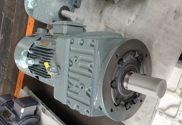 激光焊機減速機,70KW電機減速機,減速電機型號選型 激光焊機減速機,70KW電機減速機,減速電機型號選型