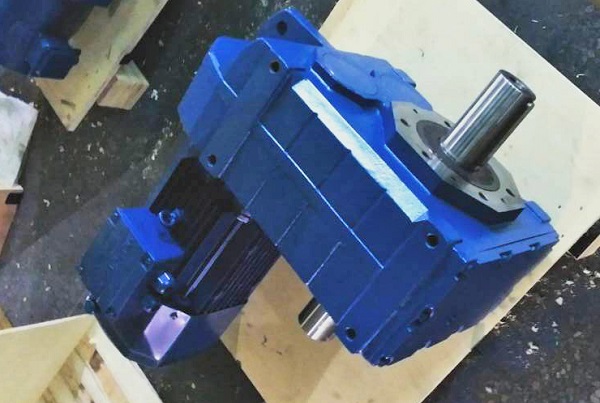 6rpm每分鐘減速機,1800NM減速電機,6圈每分鐘減速器,6轉齒輪箱 6rpm每分鐘減速機,1800NM減速電機,6圈每分鐘減速器,6轉齒輪箱