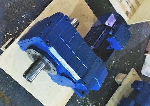 每分鐘38轉(zhuǎn)的減速機(jī),38rpm/min減速電機(jī),38圈一分鐘的減速器 每分鐘38轉(zhuǎn)的減速機(jī),38rpm/min減速電機(jī),38圈一分鐘的減速器