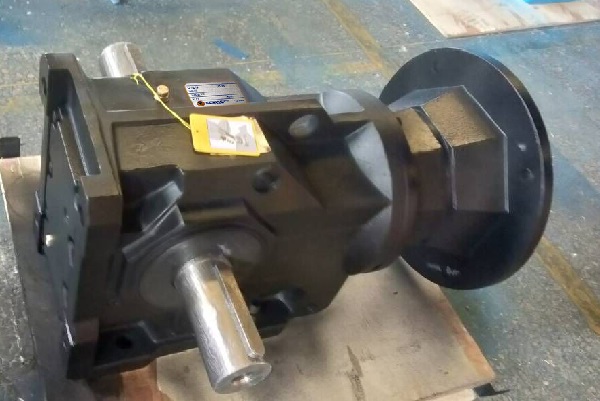 95轉的減速機,95rpm/min減速電機,每分鐘95圈的減速器 95轉的減速機,95rpm/min減速電機,每分鐘95圈的減速器