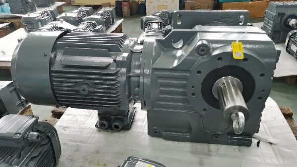 KA157減速機 KA157減速機