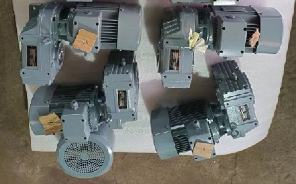 FAF47減速電機 FAF47減速電機