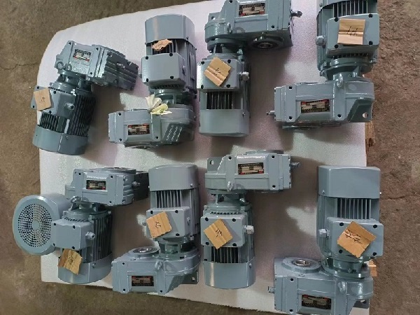 FAF57減速電機(jī) FAF57減速電機(jī)