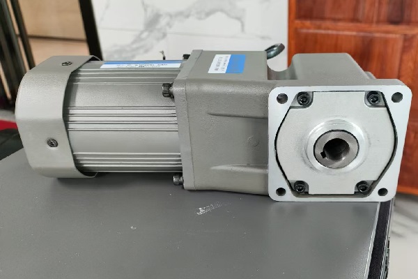 模切機(jī)減速機(jī),HG直交軸減速器,HGF-200W減速電機(jī) 模切機(jī)減速機(jī),HG直交軸減速器,HGF-200W減速電機(jī)