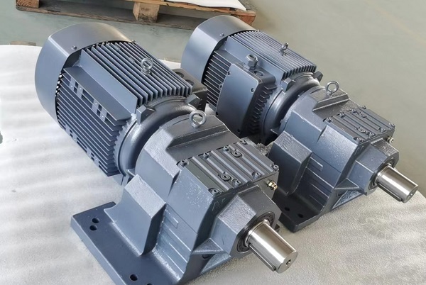 XR10擺線硬齒面齒輪減速機 XR10擺線硬齒面齒輪減速機